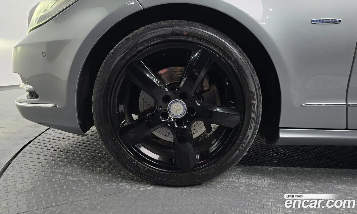 Mercedes-Benz CLS CLS350 BlueEFFICIENCY, снимка 5 - Автомобили и джипове - 56116888