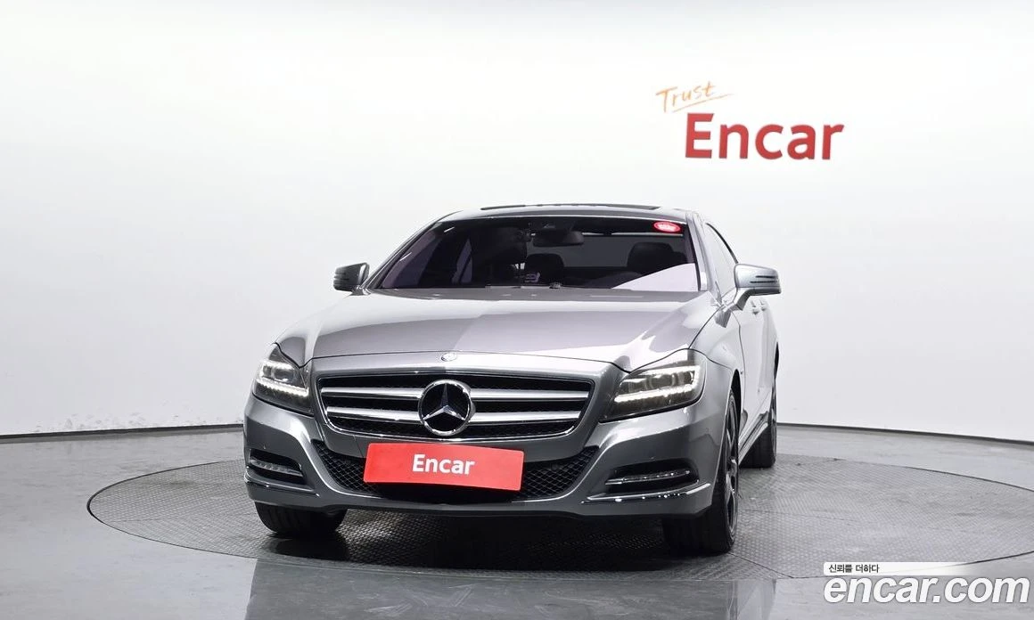 Mercedes-Benz CLS CLS350 BlueEFFICIENCY, снимка 3 - Автомобили и джипове - 56116888