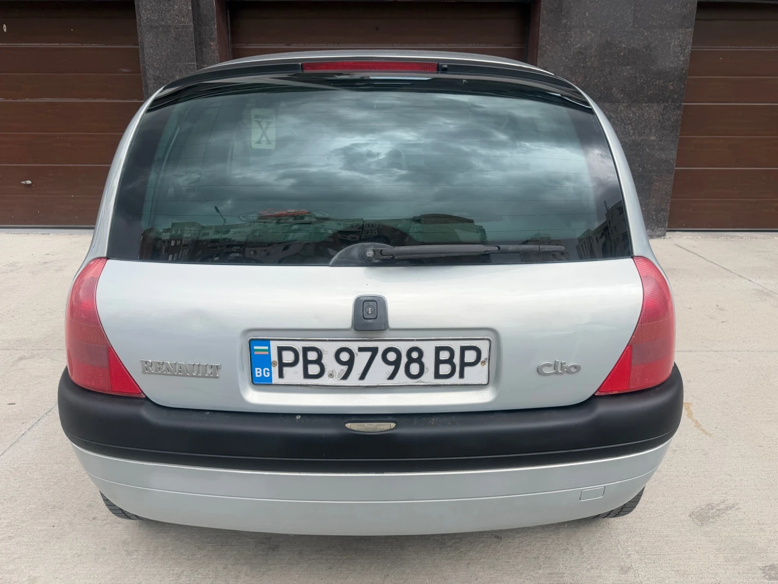 Renault Clio 1.2, снимка 5 - Автомобили и джипове - 56552359