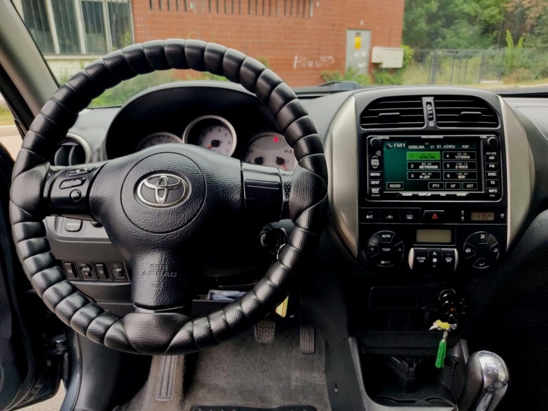 Toyota Rav4 2.0 D-4D Facelift*ТОП СЪСТОЯНИЕ*FULL, снимка 6 - Автомобили и джипове - 43586039