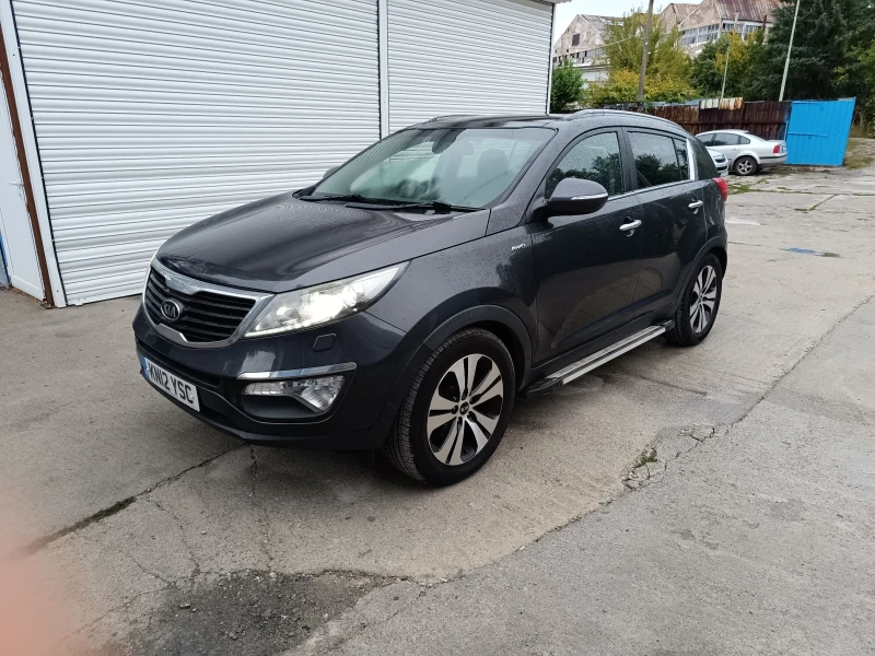 Kia Sportage 2.0 CRDI AWD , снимка 3 - Автомобили и джипове - 51856245