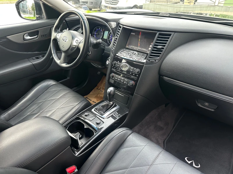 Infiniti QX70 3.0d 4х4 Full УНИКАТ 160х.км., снимка 10 - Автомобили и джипове - 52740897
