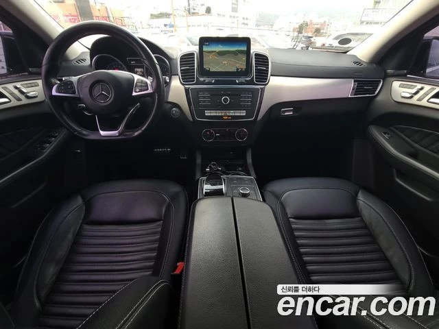 Mercedes-Benz GLE 350 4MATIC Coupe, снимка 8 - Автомобили и джипове - 53623114