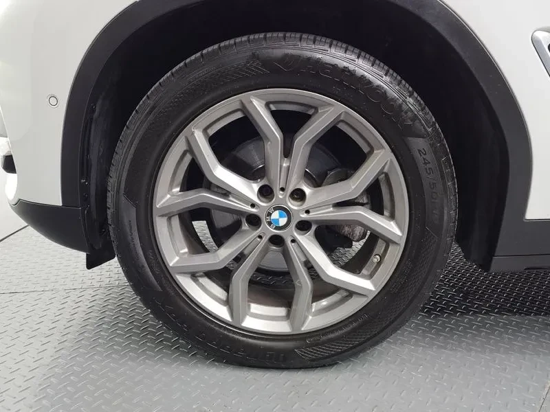 BMW X3 20d xDrive/ DIST/ HEAD UP/ DIGI/ PANO/ PAMET | Mobile.bg � ����������� 5