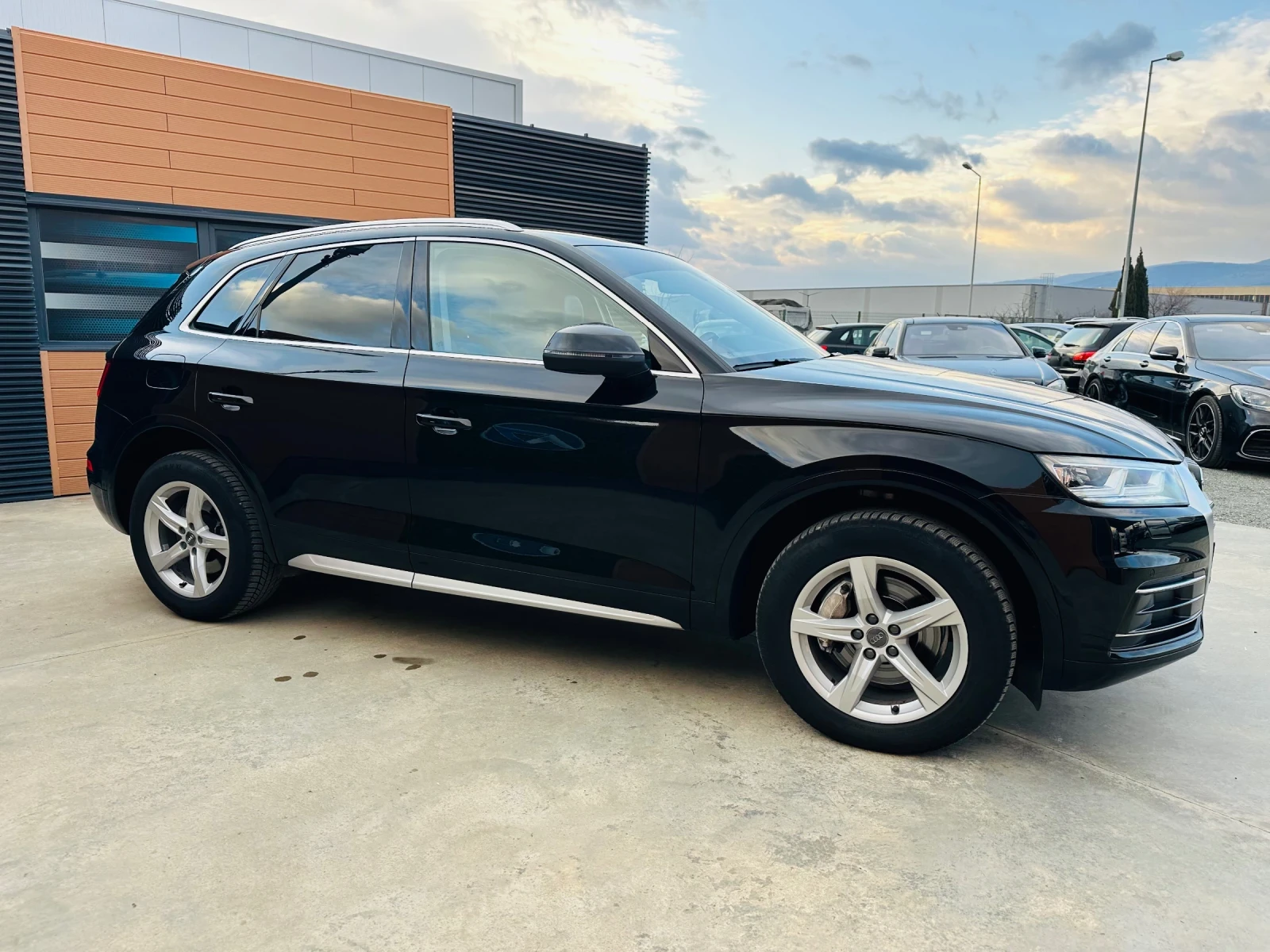 Audi Q5 2.0TDI/Qattro/Navi/Камера - изображение 4