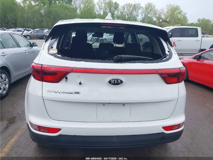 Kia Sportage LX - изображение 5