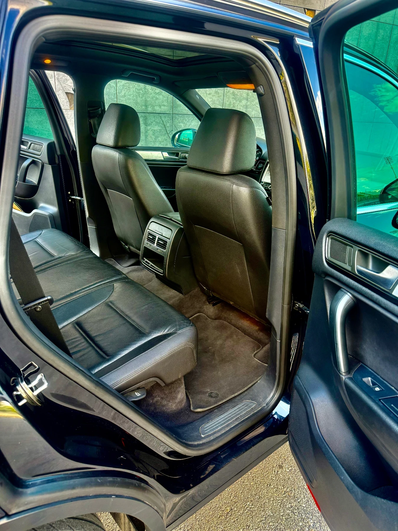 VW Touareg RLine - изображение 8