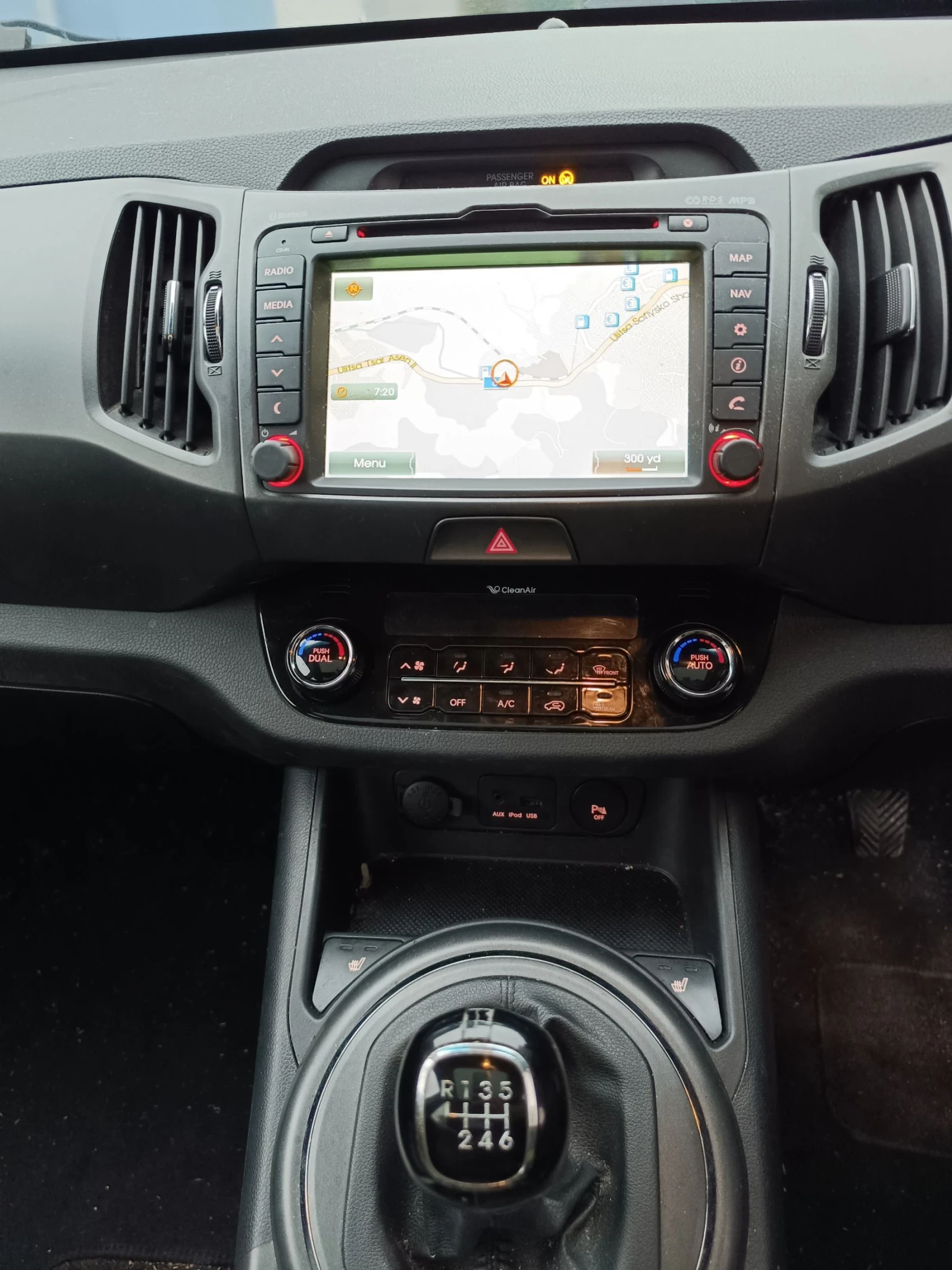 Kia Sportage 2.0 CRDI AWD  | Mobile.bg — изображение 17
