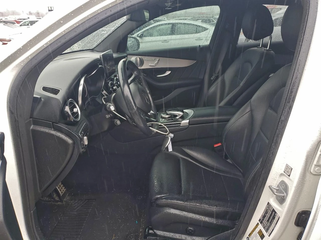 Mercedes-Benz GLC 300 AMG* PACK* BURMESTER* ПОДГРЕВ* 360КАМЕРА* LANE* AS - изображение 9