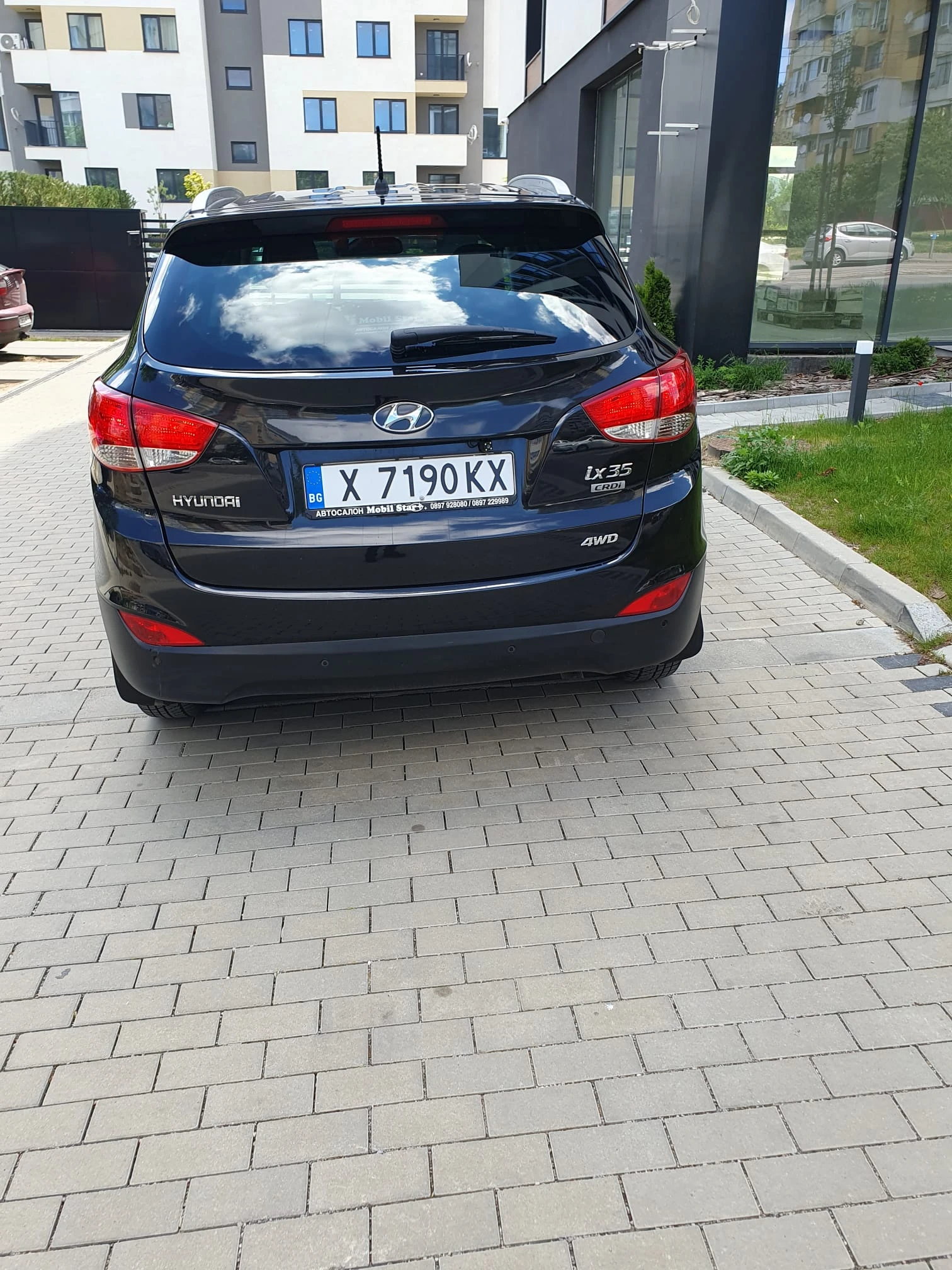 Hyundai IX35 CRDI   4x4, снимка 4 - Автомобили и джипове - 54623507