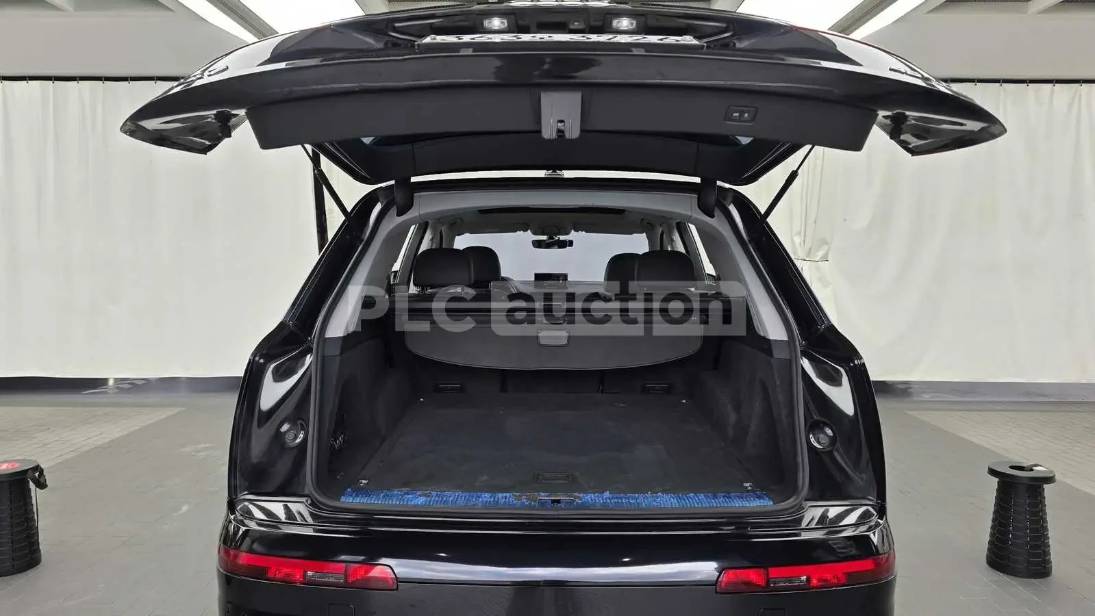 Audi Q7 PRESTIGE !УНИКАТ! #ПЪЛНО ОБОРУДВАНЕ# !ПАНОРАМА/360, снимка 17 - Автомобили и джипове - 55065977