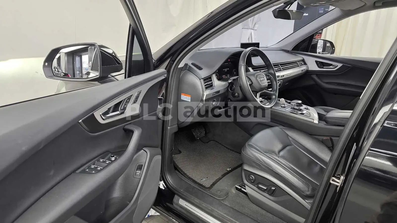 Audi Q7 PRESTIGE !УНИКАТ! #ПЪЛНО ОБОРУДВАНЕ# !ПАНОРАМА/360, снимка 10 - Автомобили и джипове - 55065977