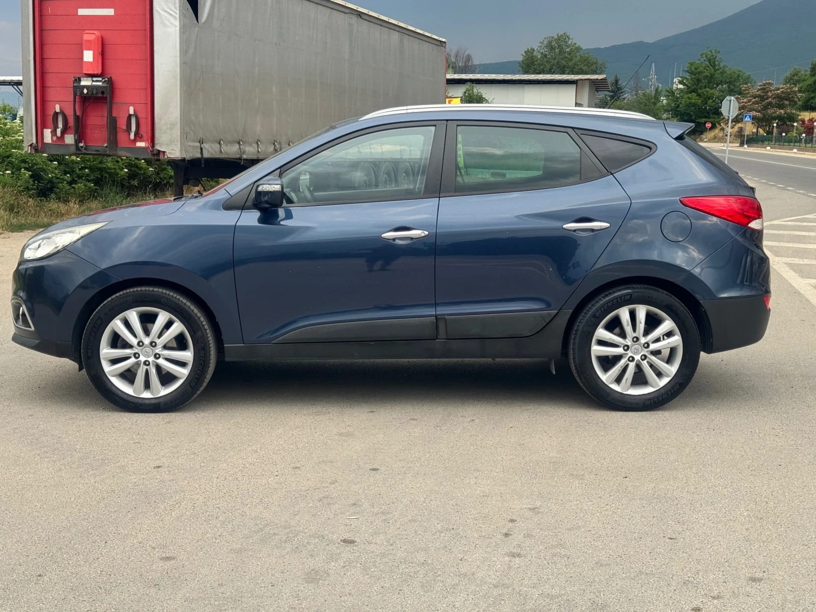 Hyundai IX35 4x4 ЛИЗИНГ БЕЗ ДОКАЗВАНЕ НА ДОХОДИ, снимка 5 - Автомобили и джипове - 55163079
