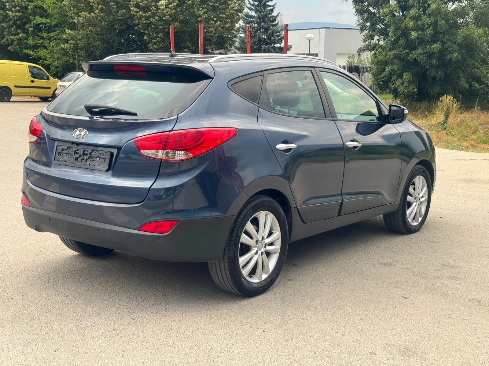 Hyundai IX35 4x4 ЛИЗИНГ БЕЗ ДОКАЗВАНЕ НА ДОХОДИ, снимка 8 - Автомобили и джипове - 55163079