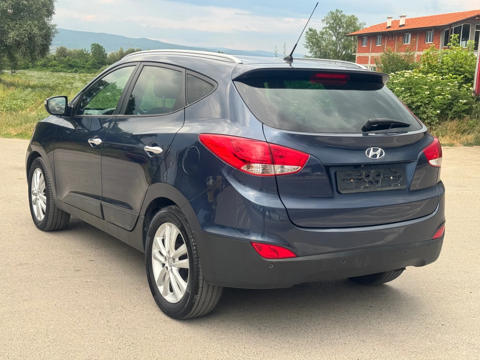 Hyundai IX35 4x4 ЛИЗИНГ БЕЗ ДОКАЗВАНЕ НА ДОХОДИ, снимка 6 - Автомобили и джипове - 55163079