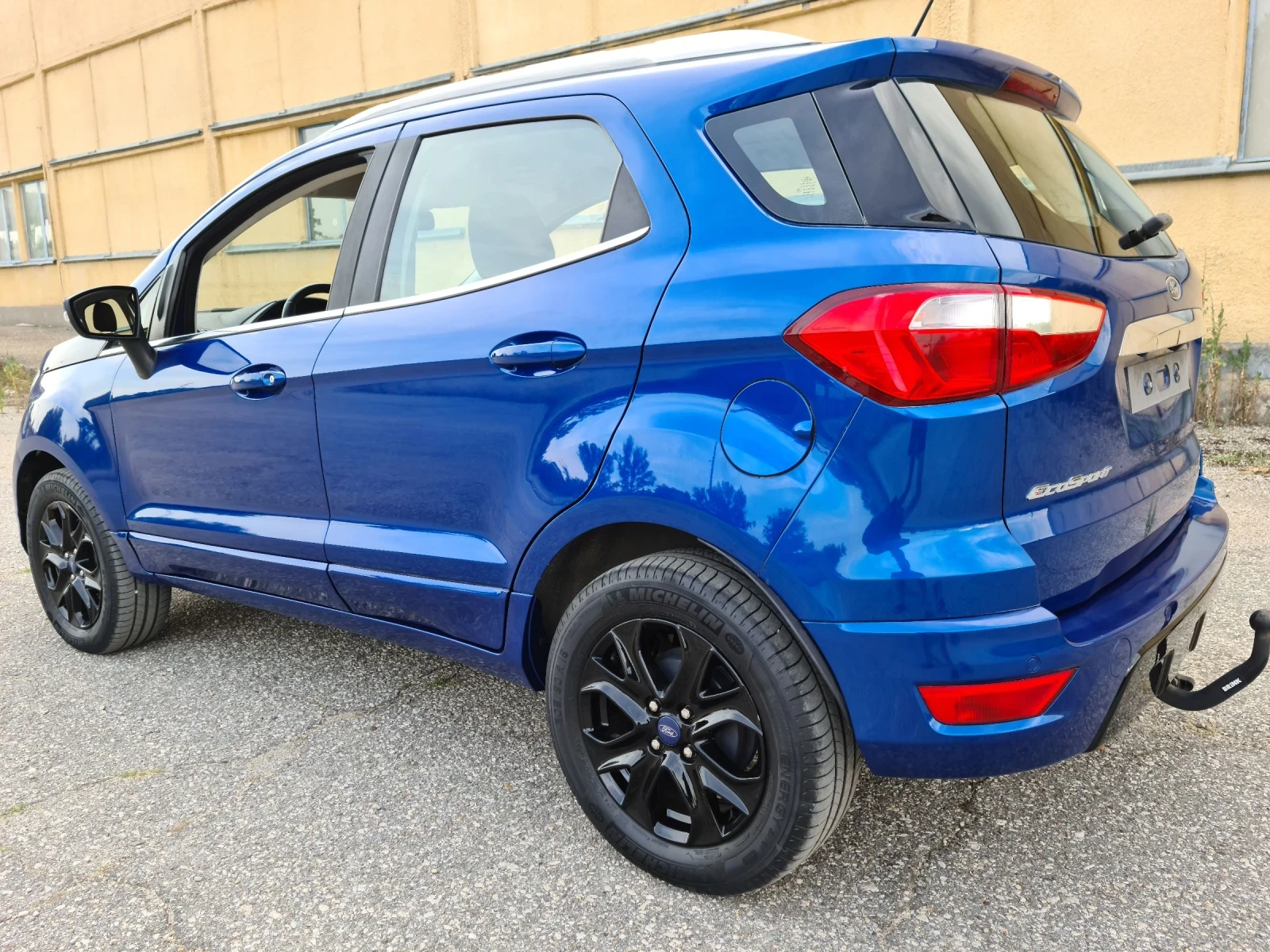 Ford EcoSport /кожа/нави/камера, снимка 4 - Автомобили и джипове - 55317634