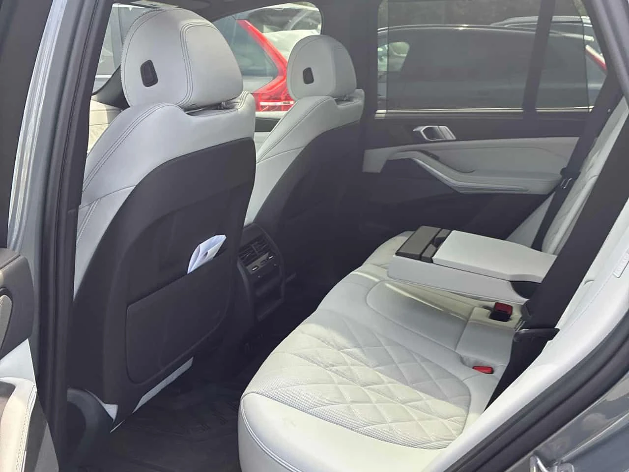 BMW X5 xDrive50e | CARFAX | АВТОКРЕДИТ БЕЗ ПЪРВОНАЧАЛНА , снимка 11 - Автомобили и джипове - 55470550