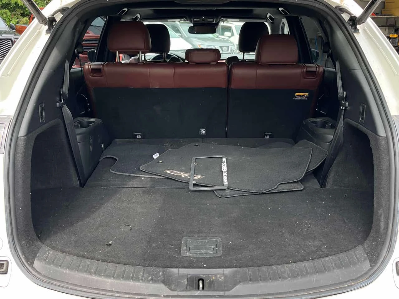 Mazda CX-9 * AWD 4dr Signature * CARFAX * ОПЦИЯ ЗА ФИНАНСИРАН, снимка 16 - Автомобили и джипове - 55508805