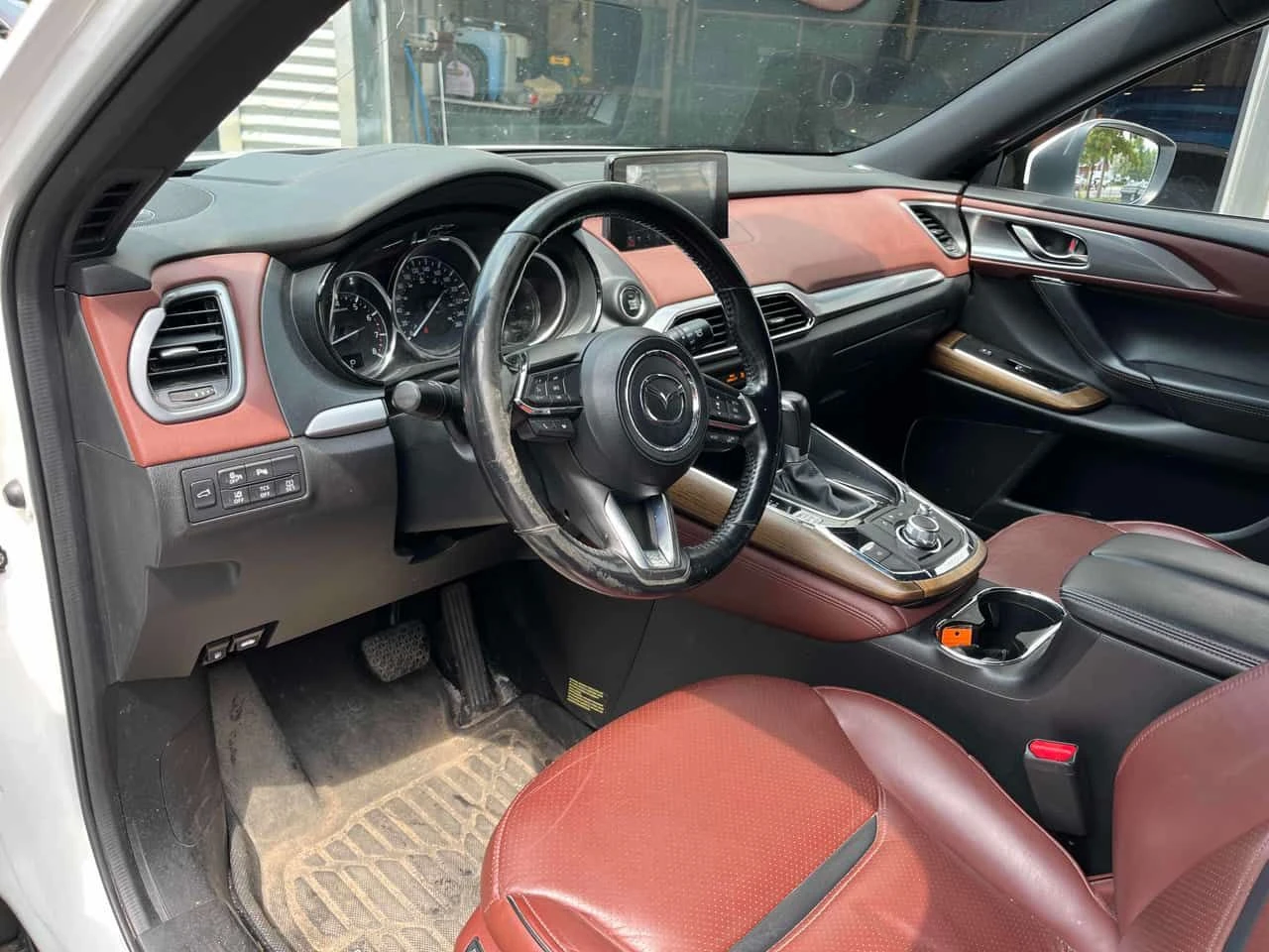 Mazda CX-9 * AWD 4dr Signature * CARFAX * ОПЦИЯ ЗА ФИНАНСИРАН, снимка 5 - Автомобили и джипове - 55508805