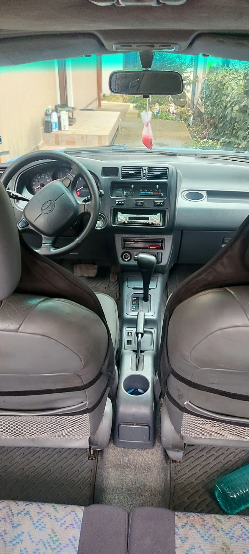 Toyota Rav4 2000 бензин, снимка 8 - Автомобили и джипове - 55629923