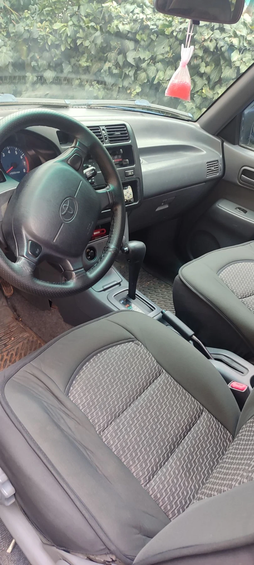 Toyota Rav4 2000 бензин, снимка 9 - Автомобили и джипове - 55629923