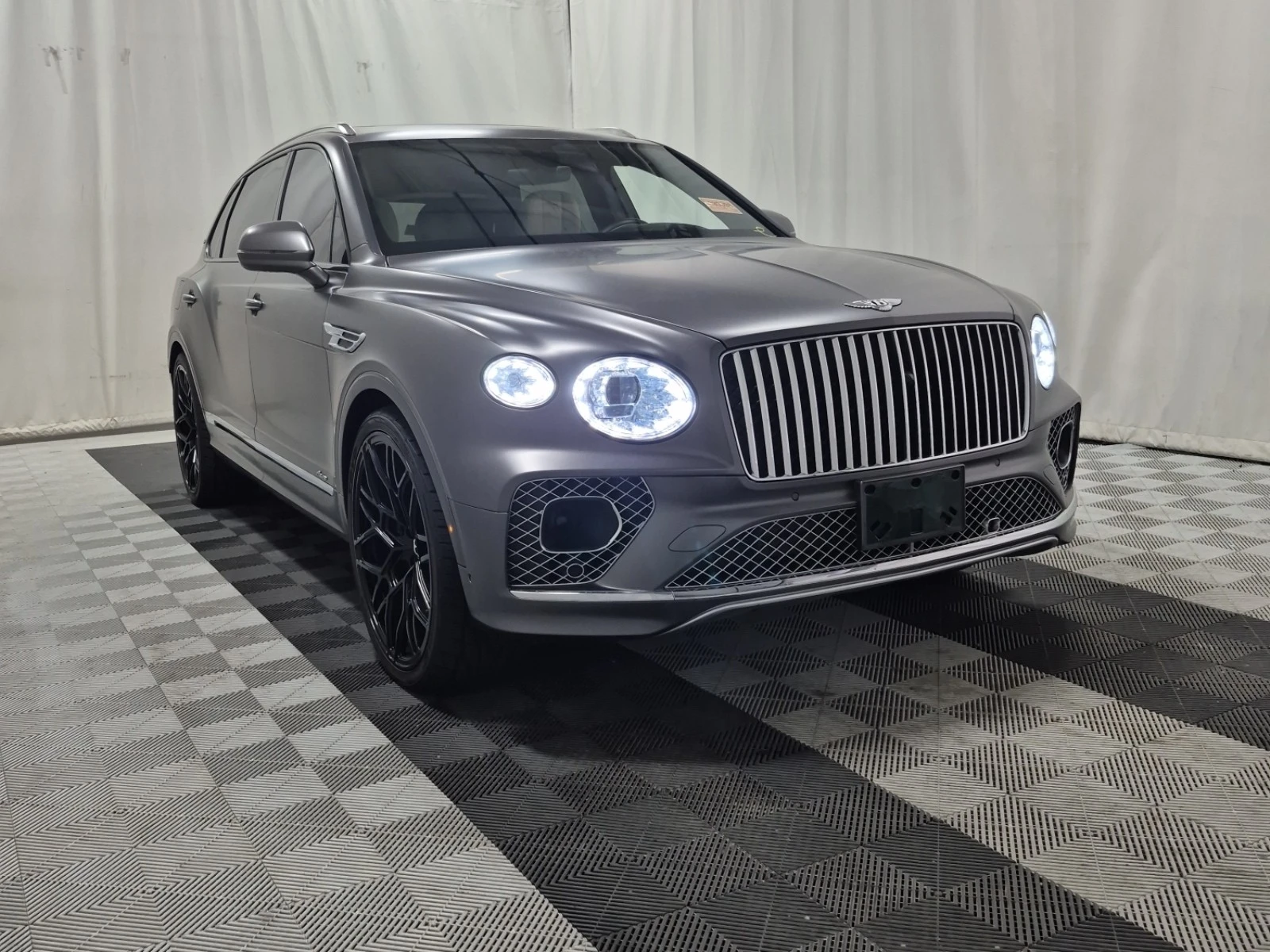 Bentley Bentayga 4L 8cyl AWD | Mobile.bg � ����������� 2