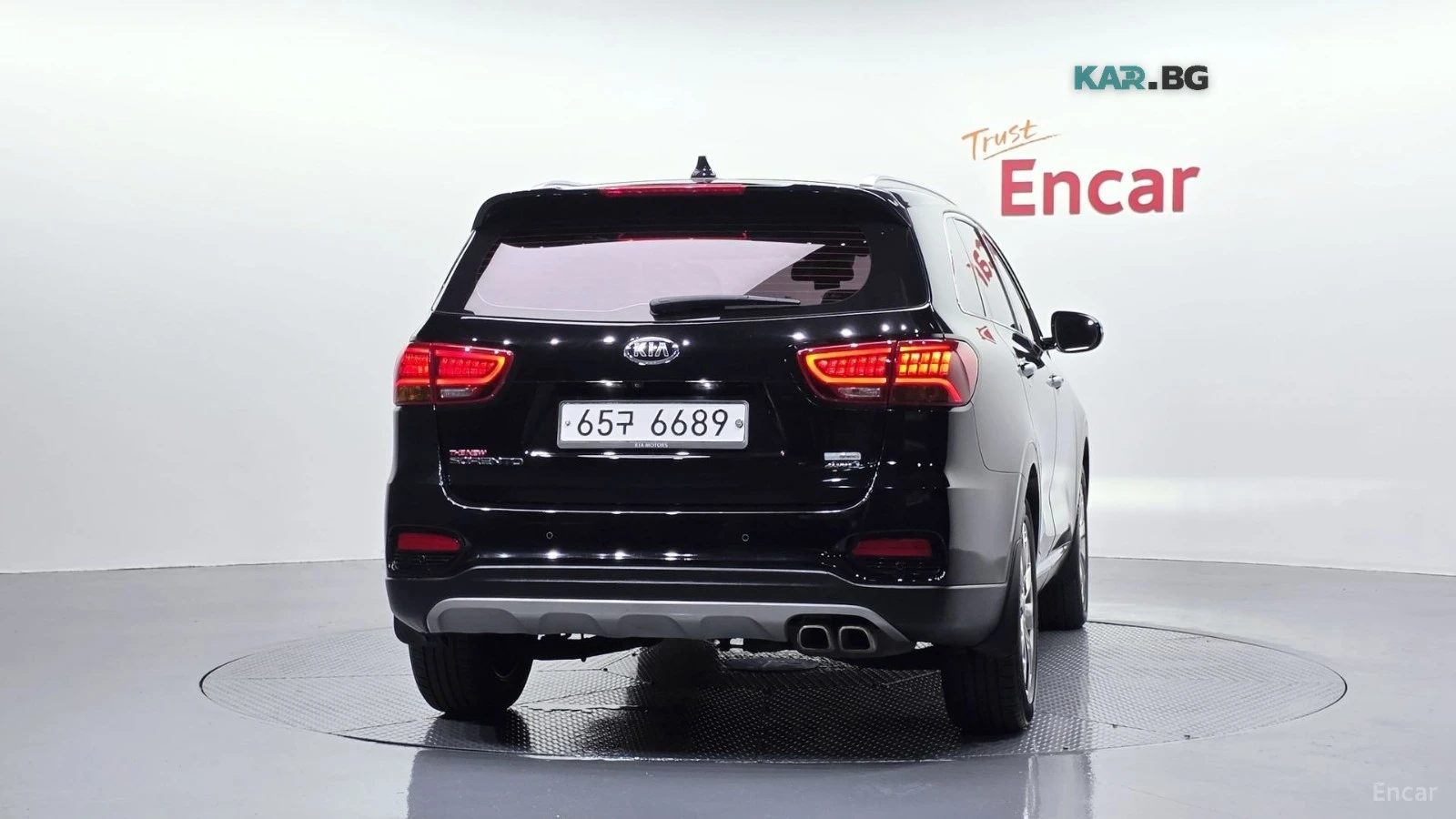 Kia Sorento 2.2d* 4WD* NOBLESSE* ПОДГРЕВ* ОБДУХВАНЕ* КОЖА* КАМ, снимка 4 - Автомобили и джипове - 55978713