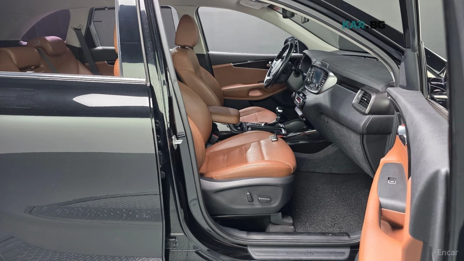 Kia Sorento 2.2d* 4WD* NOBLESSE* ПОДГРЕВ* ОБДУХВАНЕ* КОЖА* КАМ, снимка 16 - Автомобили и джипове - 55978713