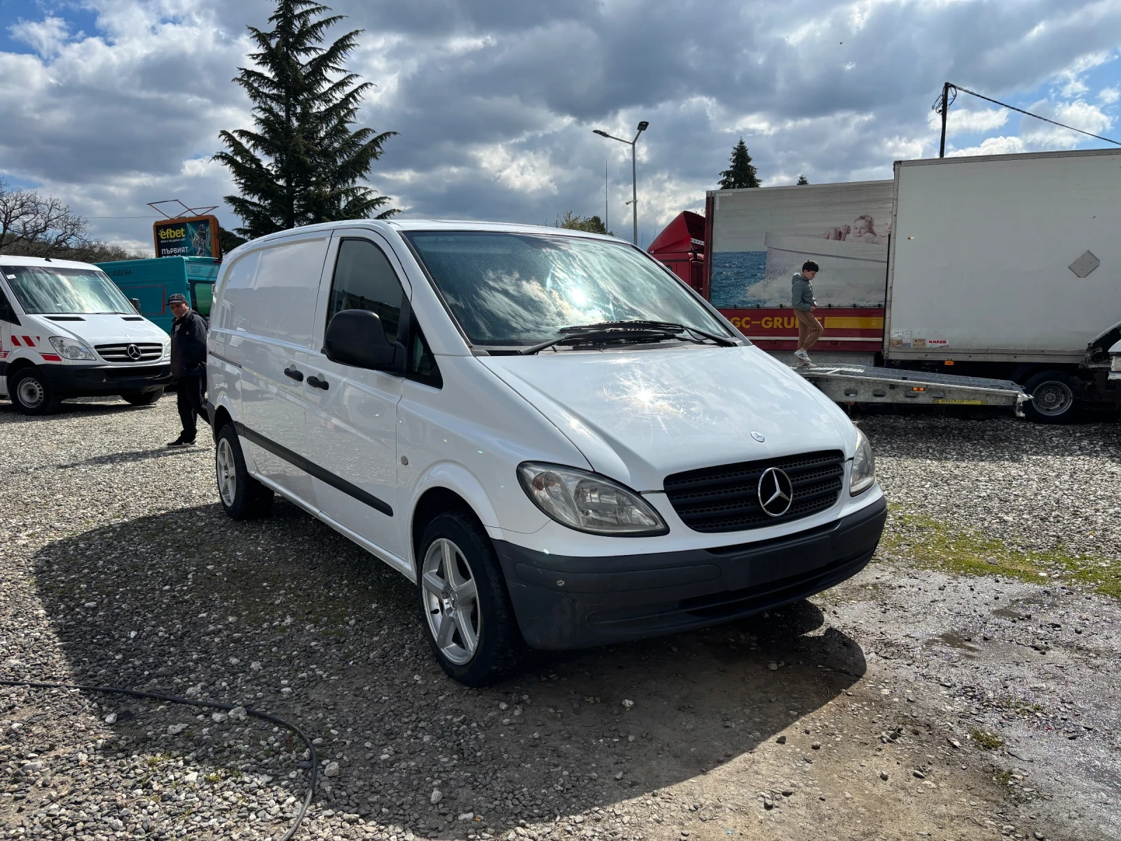 Mercedes-Benz Vito 115CDI КЛИМА, снимка 3 - Бусове и автобуси - 54155644