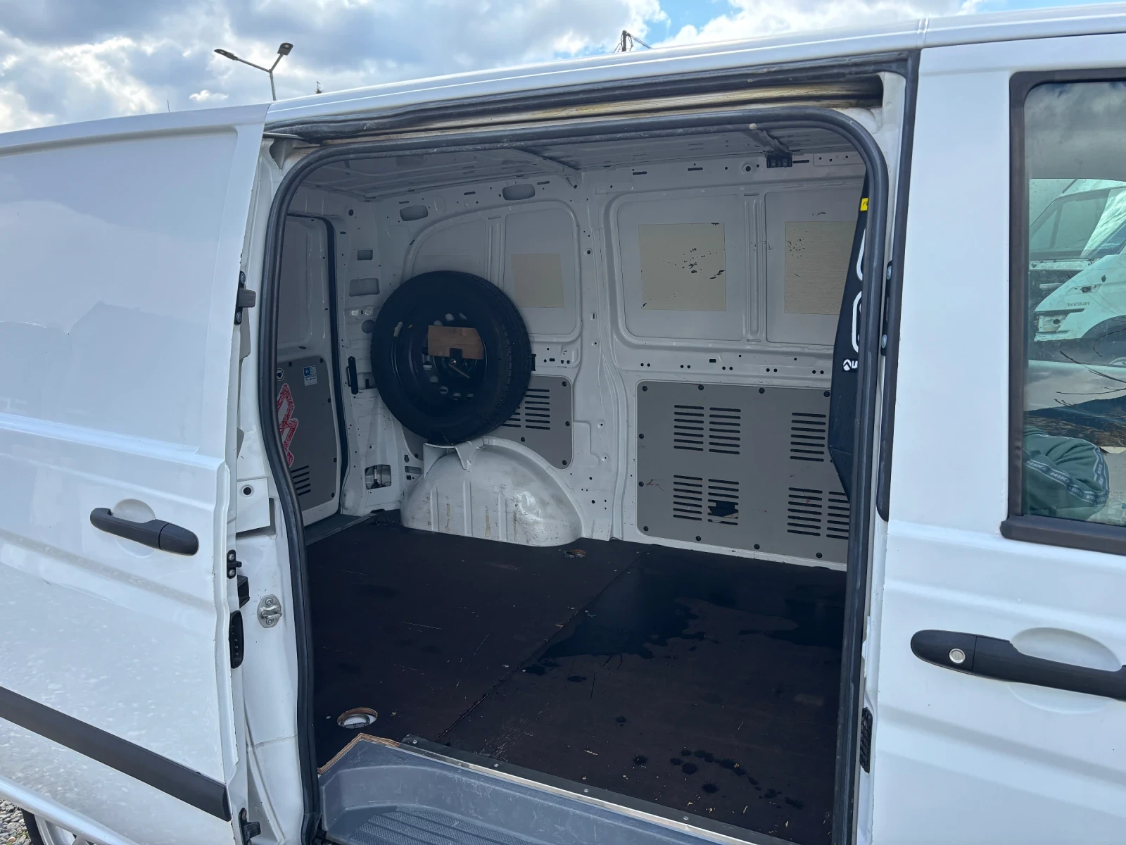 Mercedes-Benz Vito 115CDI КЛИМА, снимка 11 - Бусове и автобуси - 54155644