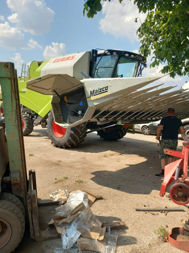 Комбайн Claas Tucano 440