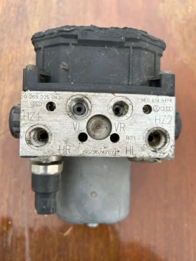 ABS помпа за AUDI  8E0 614 517A, снимка 2