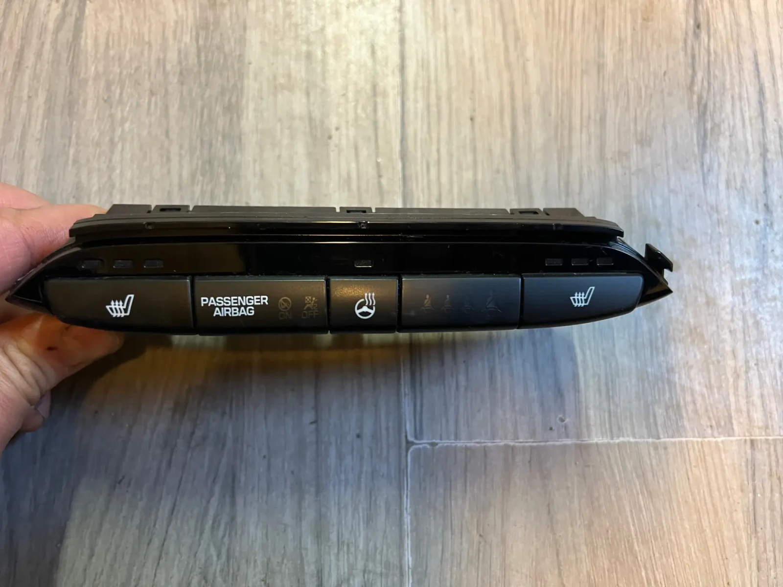 93700-C8000        HYUNDAI I20  2014-2020 93700-C8000  | Mobile.bg   1