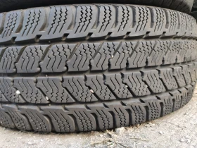 Гуми Зимни 215/65R16, снимка 4