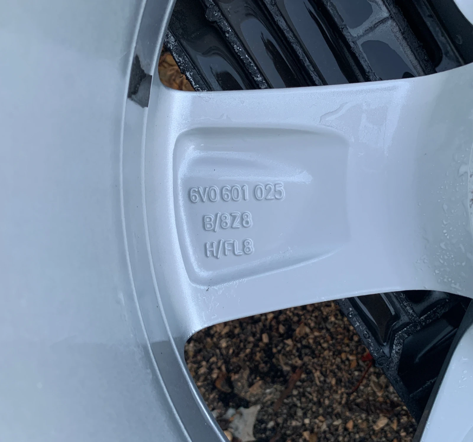    215/45R16  Skoda Fabia | Mobile.bg   17