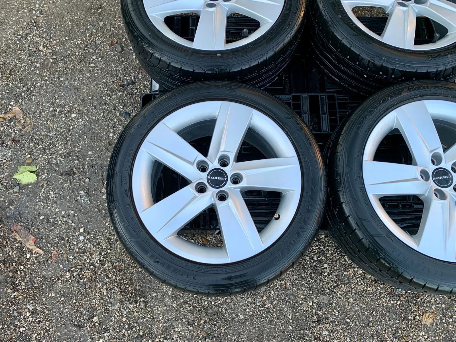    215/45R16  Skoda Fabia | Mobile.bg   5