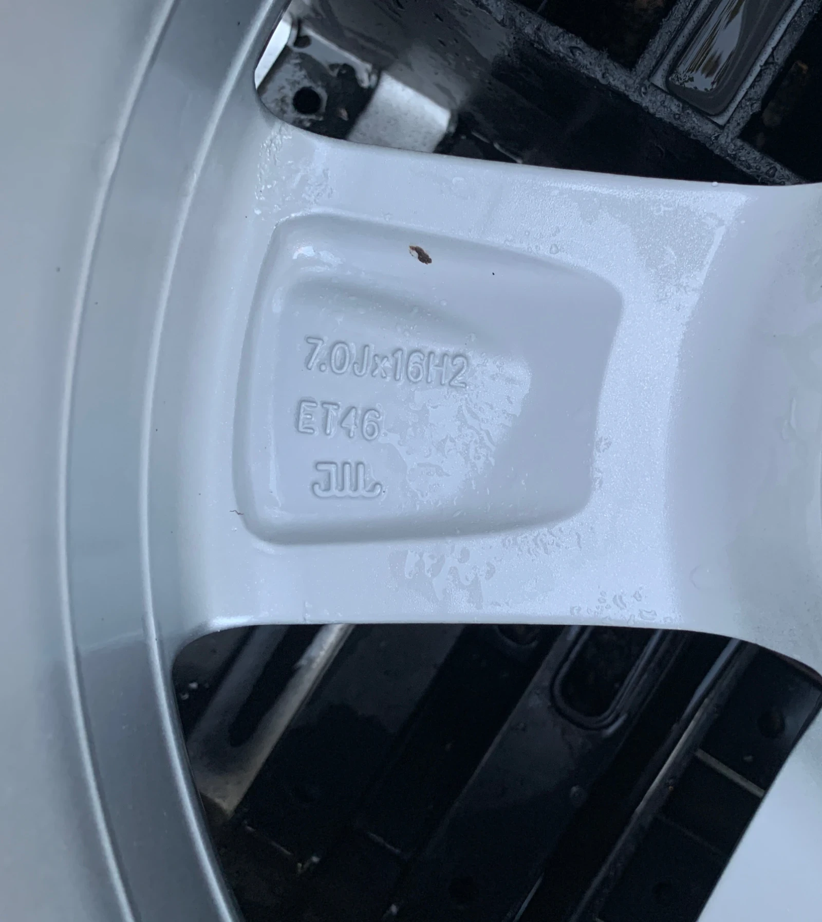    215/45R16  Skoda Fabia | Mobile.bg   16