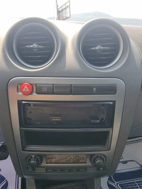 Seat Cordoba 1.4i ГАЗ КЛИМАТРОНИК, снимка 11