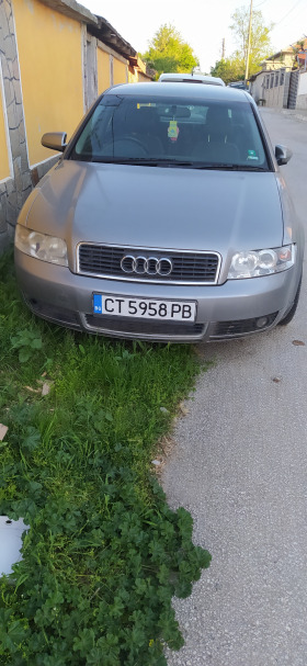 Audi A4 1.8T, снимка 1 - Автомобили и джипове - 45639578
