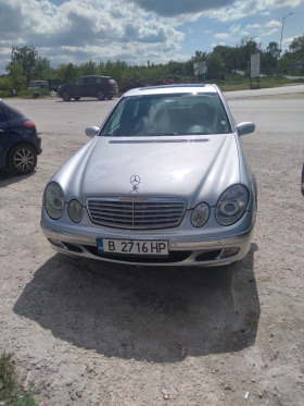 Mercedes-Benz E 220 Cdi, снимка 1 - Автомобили и джипове - 45913258