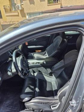 Volvo S60 T5R.    10/2026 | Mobile.bg    13