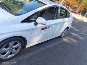     Toyota Prius 1.8HYBRID