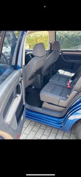Обява за продажба на VW Touran ~9 000 лв. - изображение 4