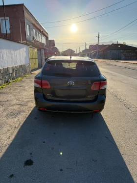 Toyota Avensis 2.2 D4D, снимка 1
