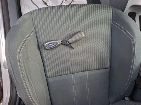 Ford Grand C-Max 1.6 d 7 mesten, снимка 11 - Автомобили и джипове - 53690784