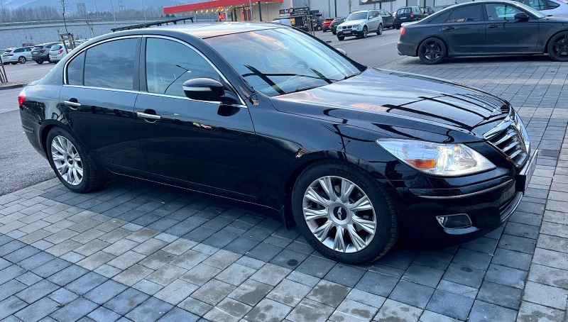 Hyundai Genesis, снимка 11 - Автомобили и джипове - 47064421