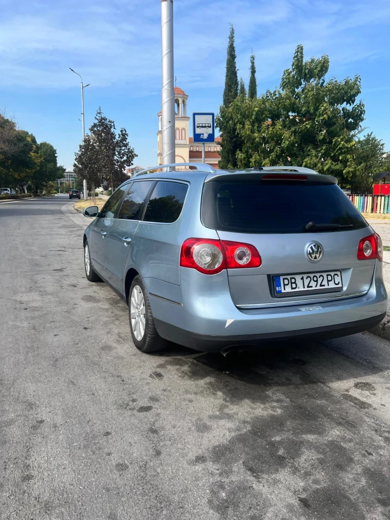 VW Passat, снимка 2 - Автомобили и джипове - 47110450