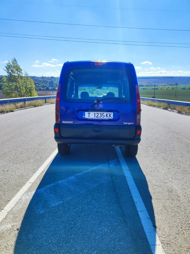 Renault Kangoo 1.4 газ/бензин, снимка 6 - Автомобили и джипове - 47496048