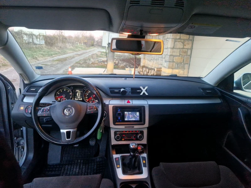 VW Passat 1.4 TSI , снимка 4 - Автомобили и джипове - 48102539