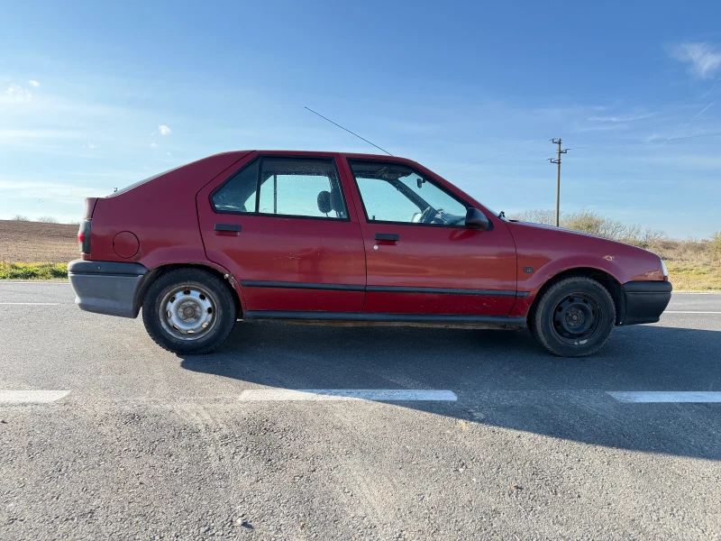 Renault 19 1.8 Бензин Всичко платено, снимка 2 - Автомобили и джипове - 49208039